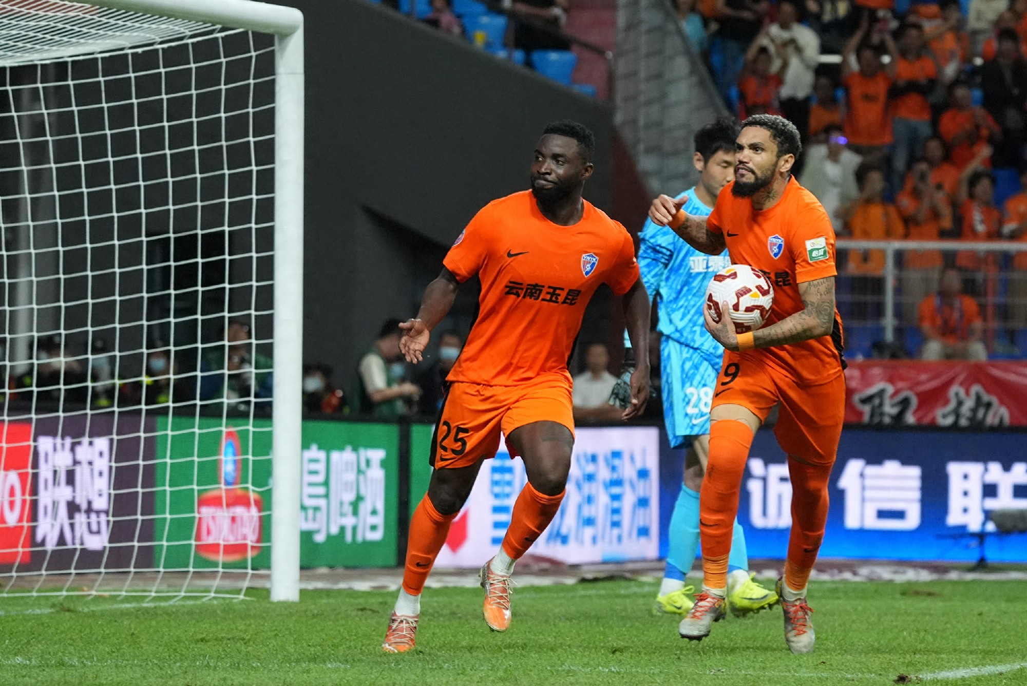 雷恩对里尔,赛前分析,后腰核心球,广州赛马会,赛程安排,赛马赛事,马匹资料,赛事动态